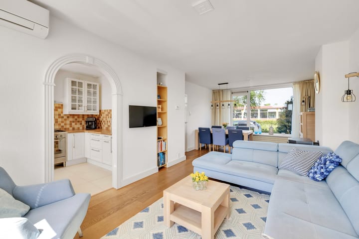 Foto 14 van Bloemendaele 17