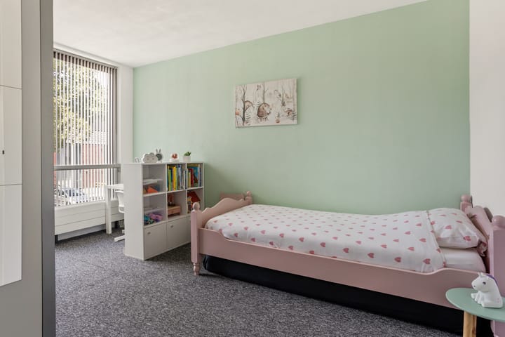 Foto 13 van Pernisstraat 104