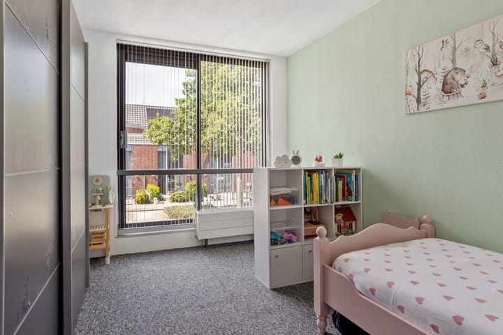 Foto 14 van Pernisstraat 104