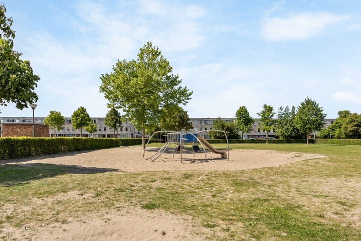 Foto 33 van Pernisstraat 104