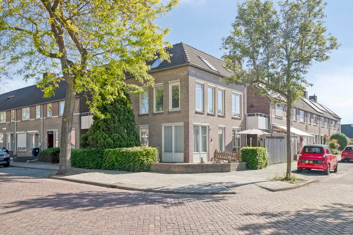 Foto 1 van Pieter Quastweg 11