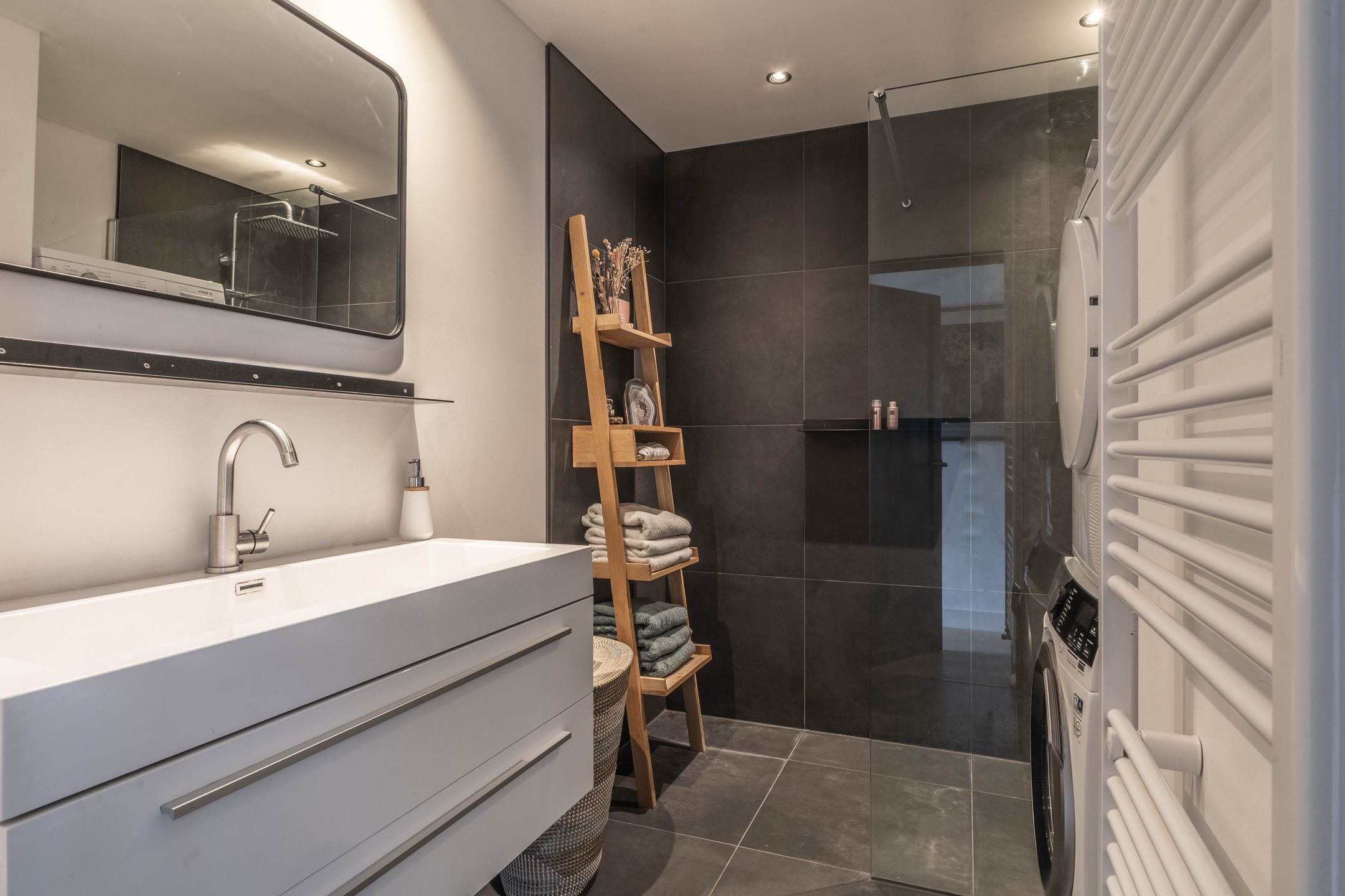 Photo 24 of Meidoornweg 230