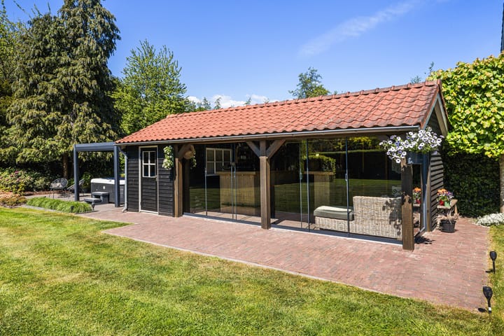 Foto 43 van Heveringseweg 64