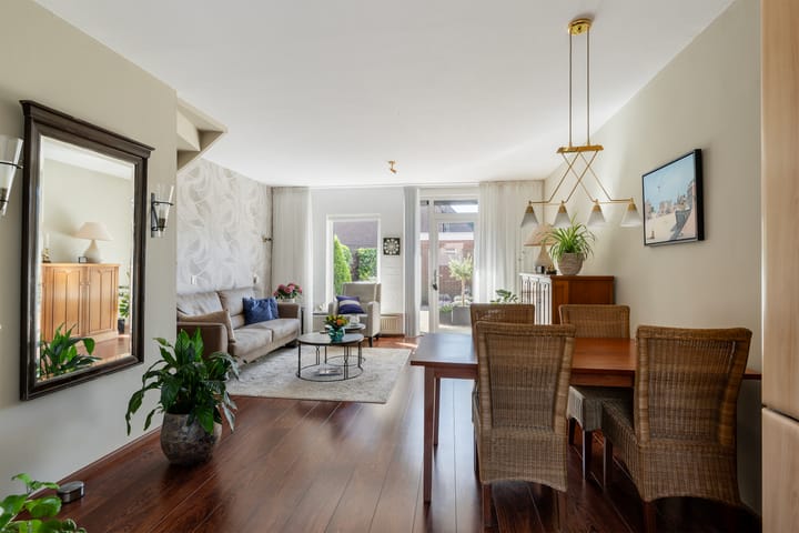 Foto 10 van Tuinstraat 10