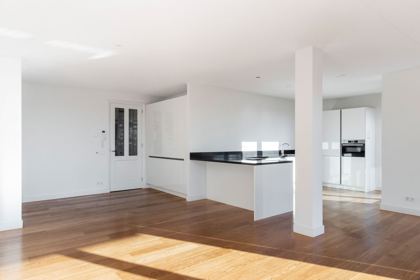 Foto 5 van Vaartweg 182-D