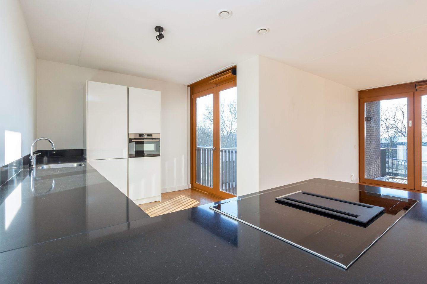 Foto 10 van Vaartweg 182-D