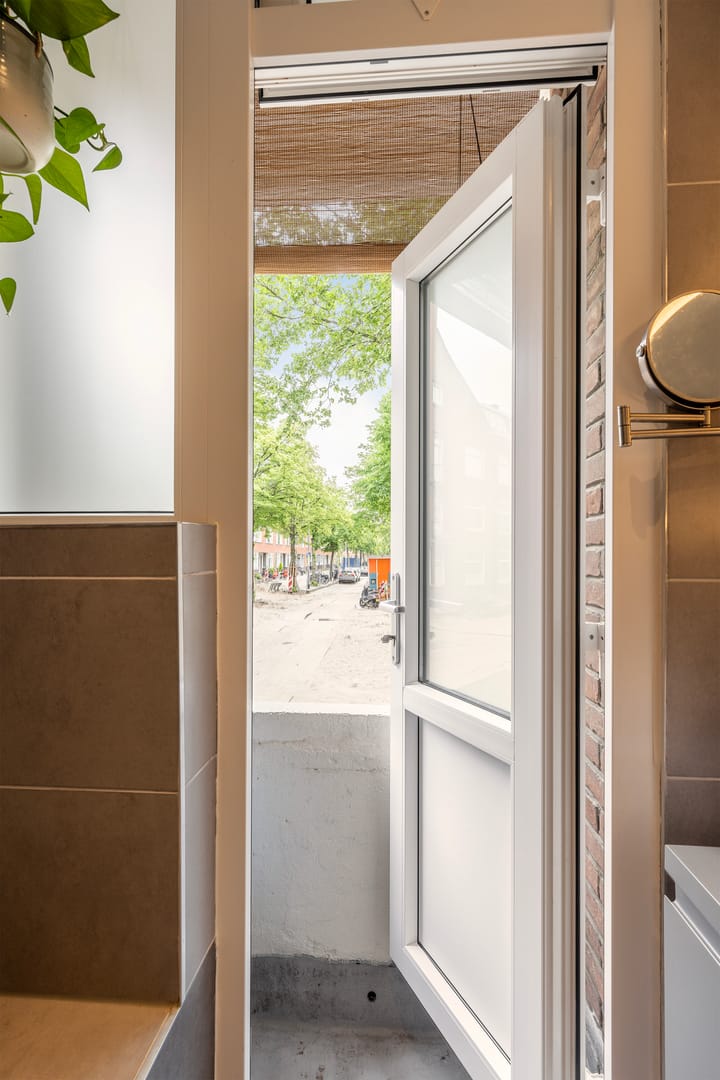 Photo 16 of Deensestraat 19-A