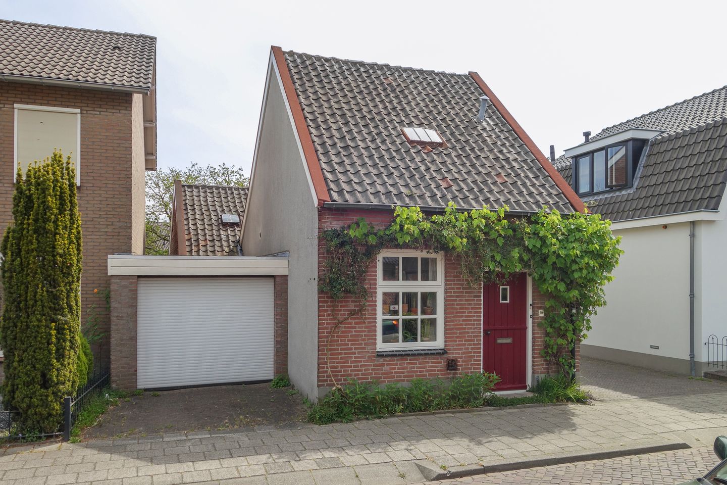 Foto 4 van Burgemeester Buskensstraat 10