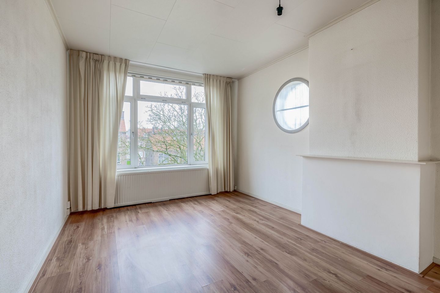 Photo 10 of Johan de Meesterstraat 25-D