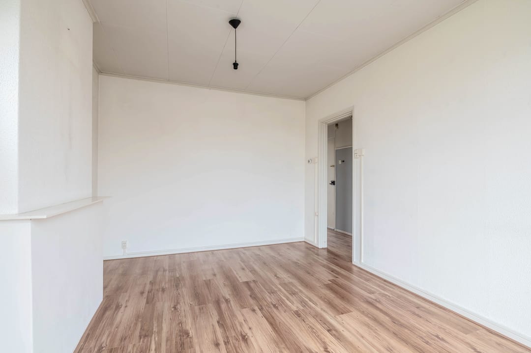 Photo 11 of Johan de Meesterstraat 25-D