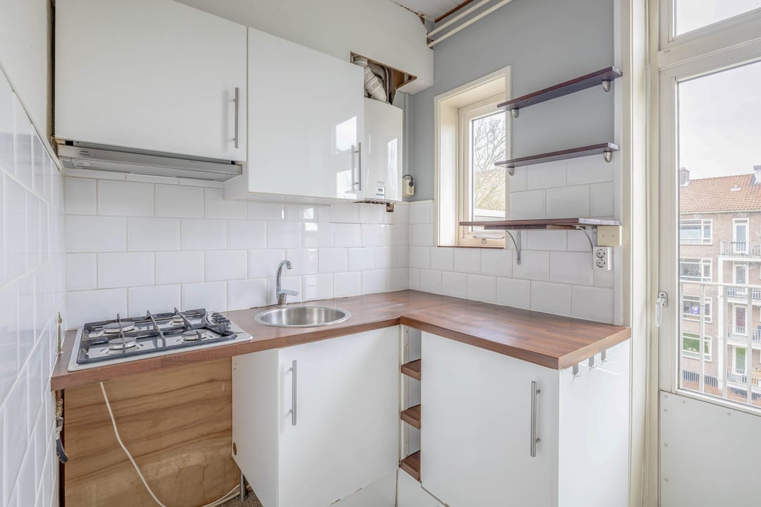 Photo 13 of Johan de Meesterstraat 25-D