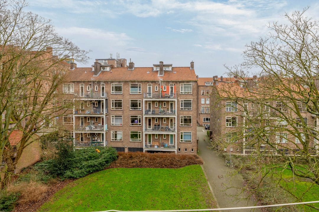 Photo 17 of Johan de Meesterstraat 25-D