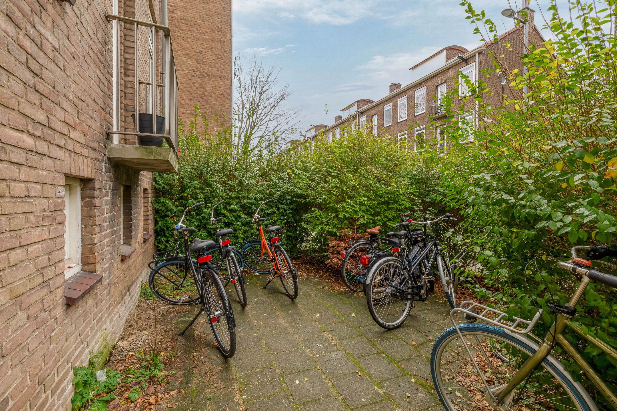 Photo 24 of Johan de Meesterstraat 25-D