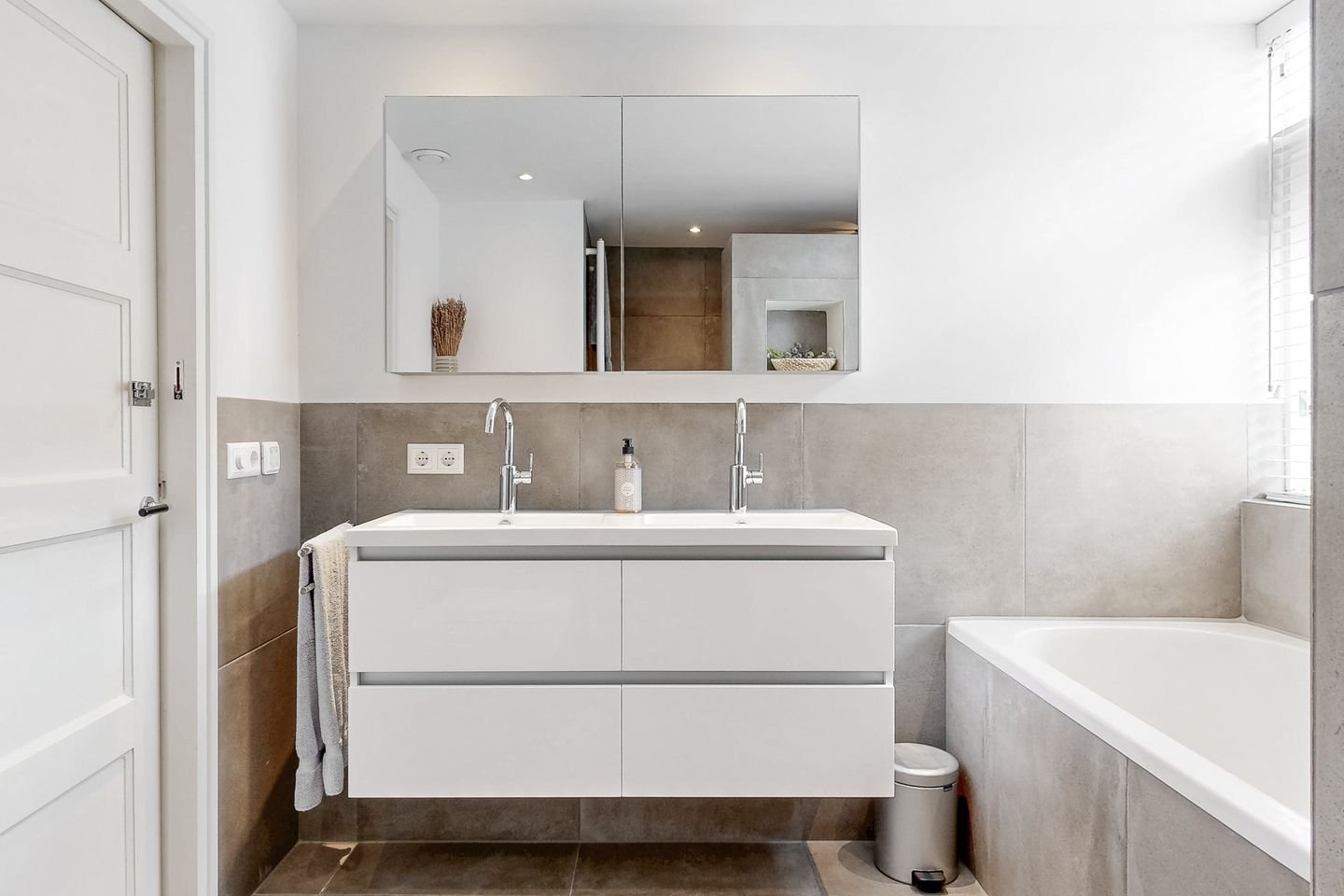 Foto 35 van Westerweg 117