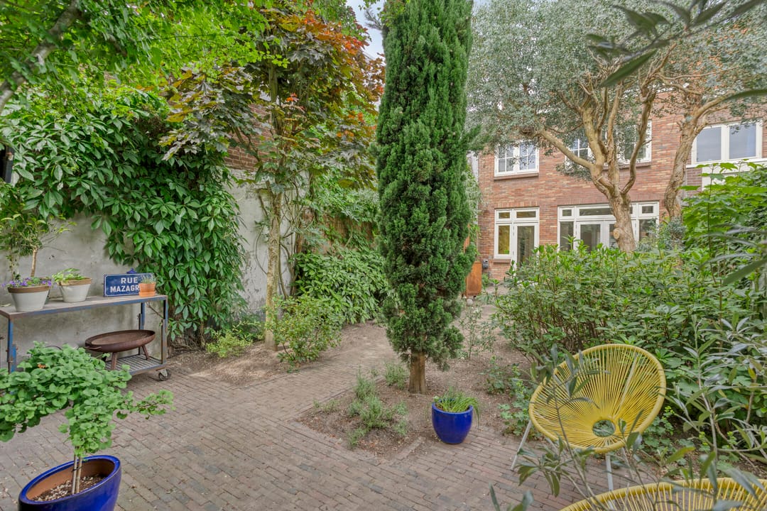 Foto 23 van Pastoor van Arsplein 14