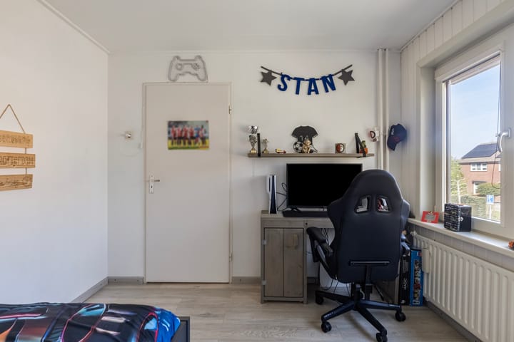 Foto 21 van Burgemeester Baasstraat 37