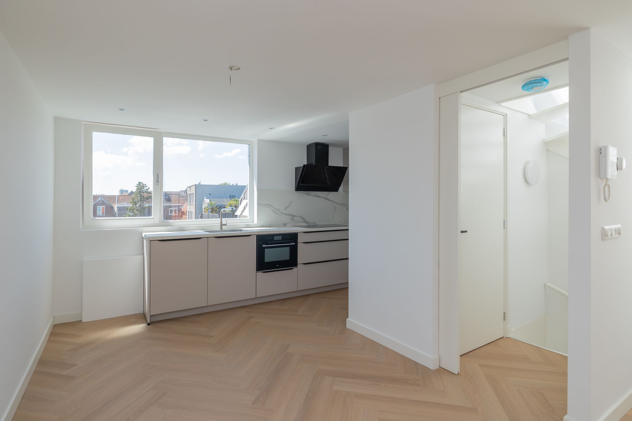 Foto 12 van Korte Margarethastraat 8-A