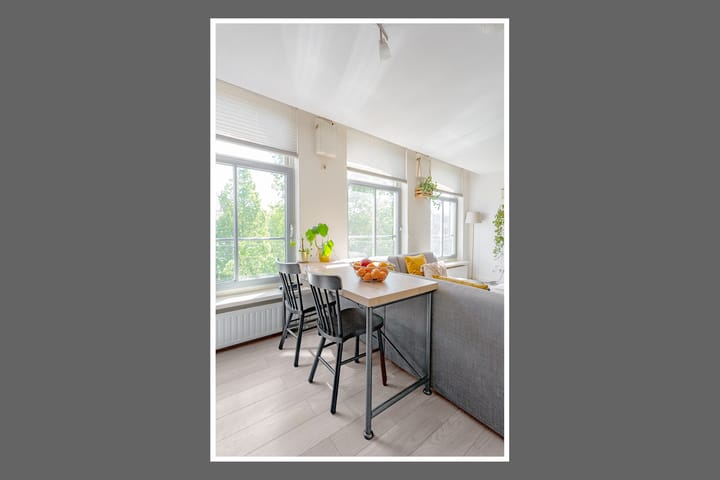 Photo 9 of Dapperstraat 10-G