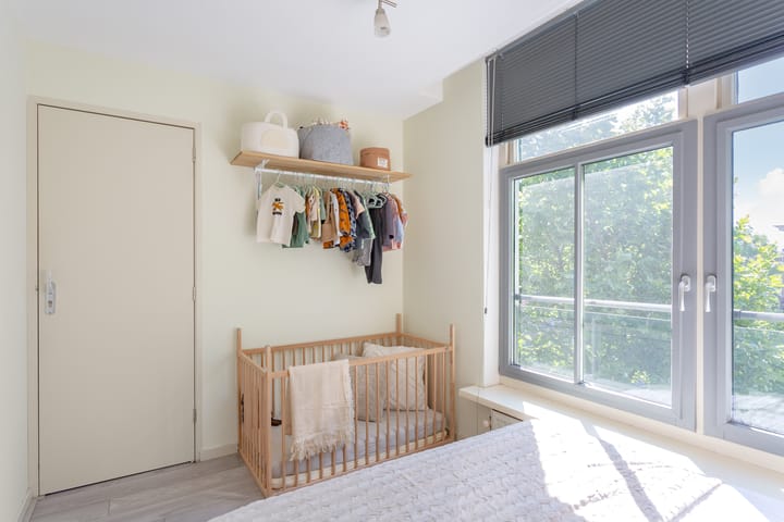 Photo 14 of Dapperstraat 10-G