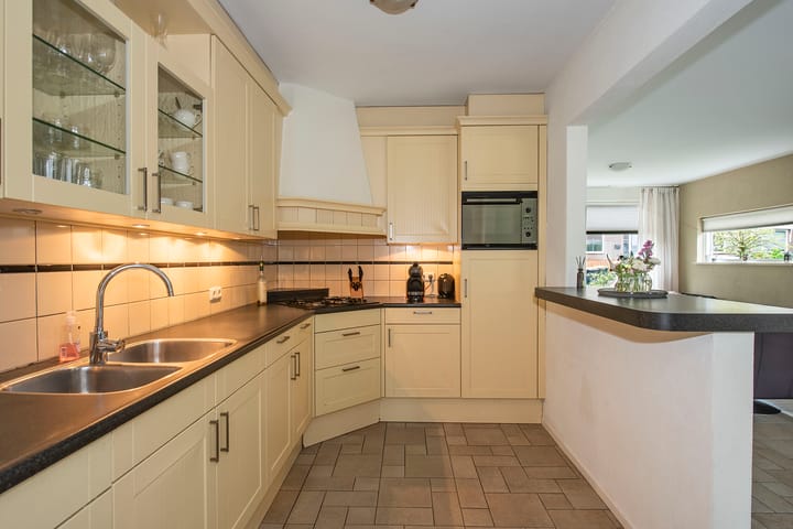 Foto 8 van Joost van den Vondelstraat 14-A