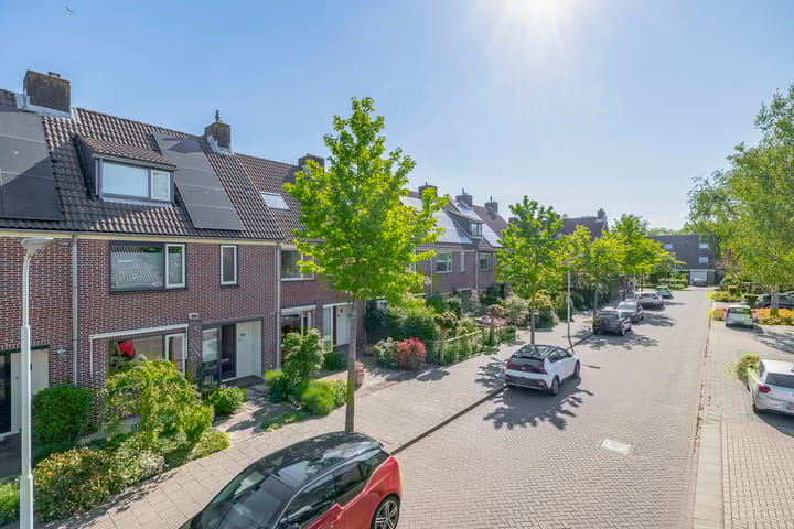 Foto 6 van Titanialaan 27