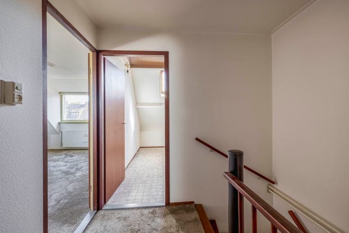 Foto 32 van Titanialaan 27