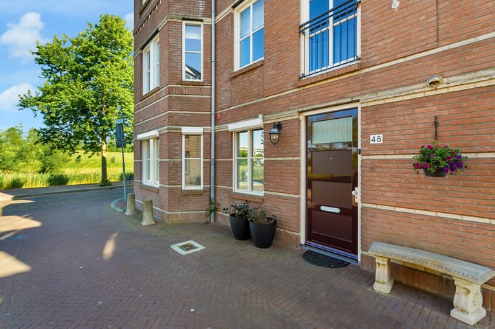 Photo 2 of Ganzenveer 48