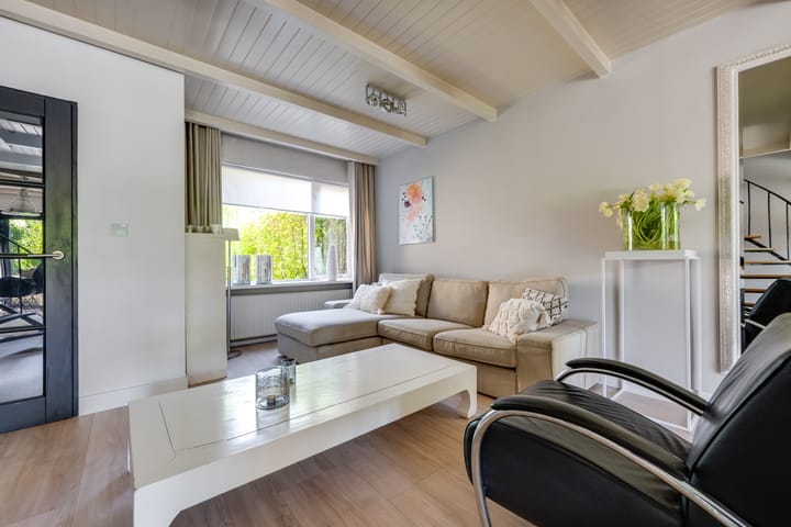 Photo 9 of Van Wassenaerlaan 12