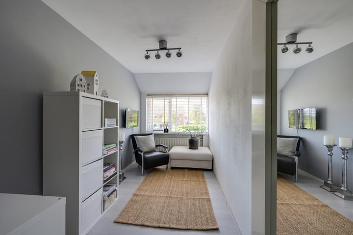 Photo 31 of Van Wassenaerlaan 12