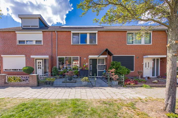 Foto 2 van Sperwerhof 19