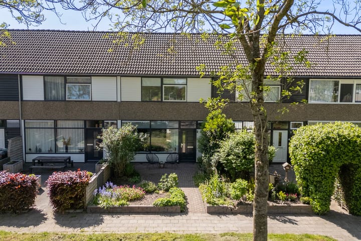 Photo 49 of Waling Dykstrastrjitte 71