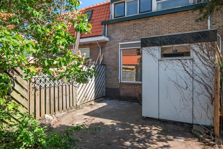 Foto 8 van Woudstraat 26