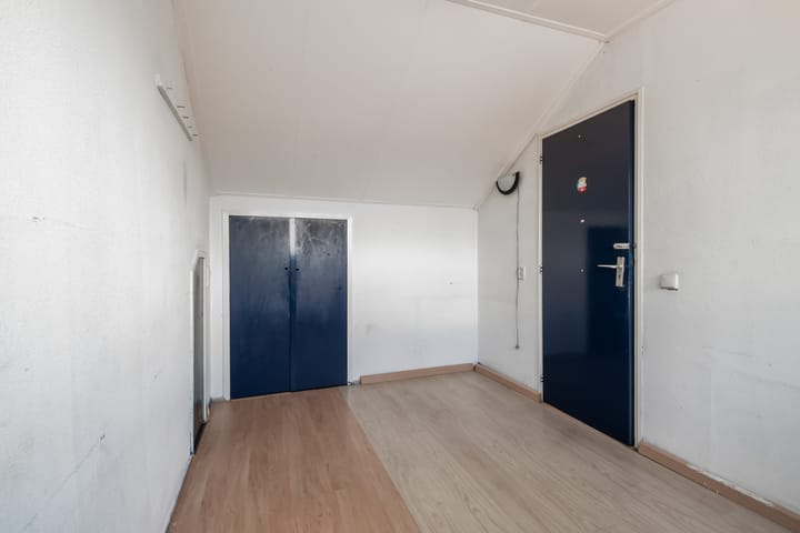 Foto 19 van Woudstraat 26