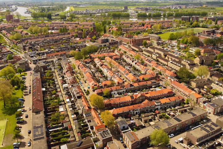 Foto 23 van Woudstraat 26