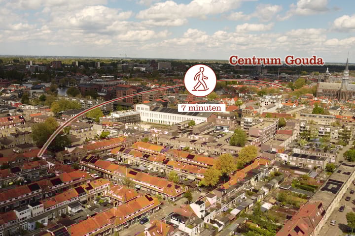 Foto 24 van Woudstraat 26