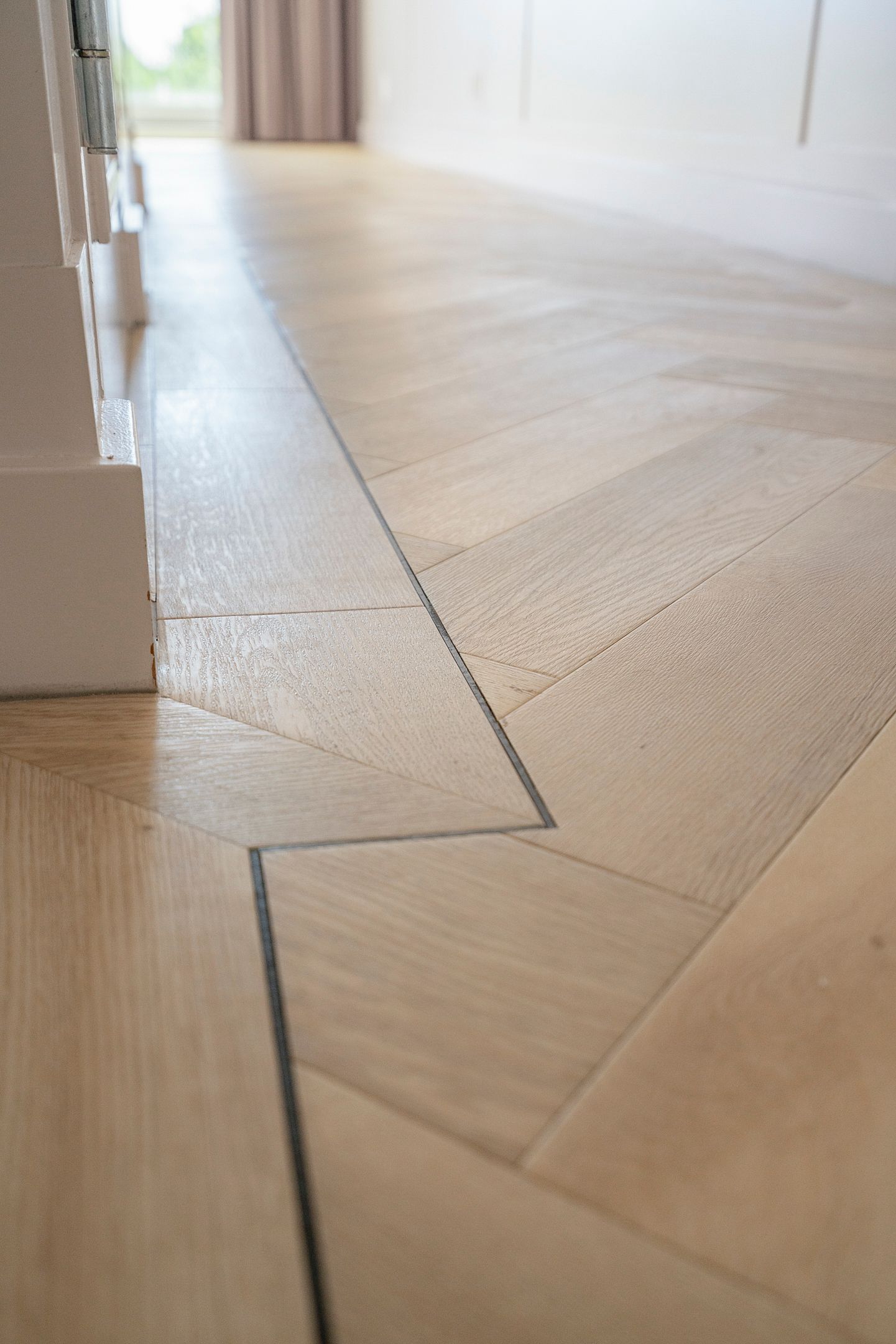 Photo 15 of De Klencke 93-B