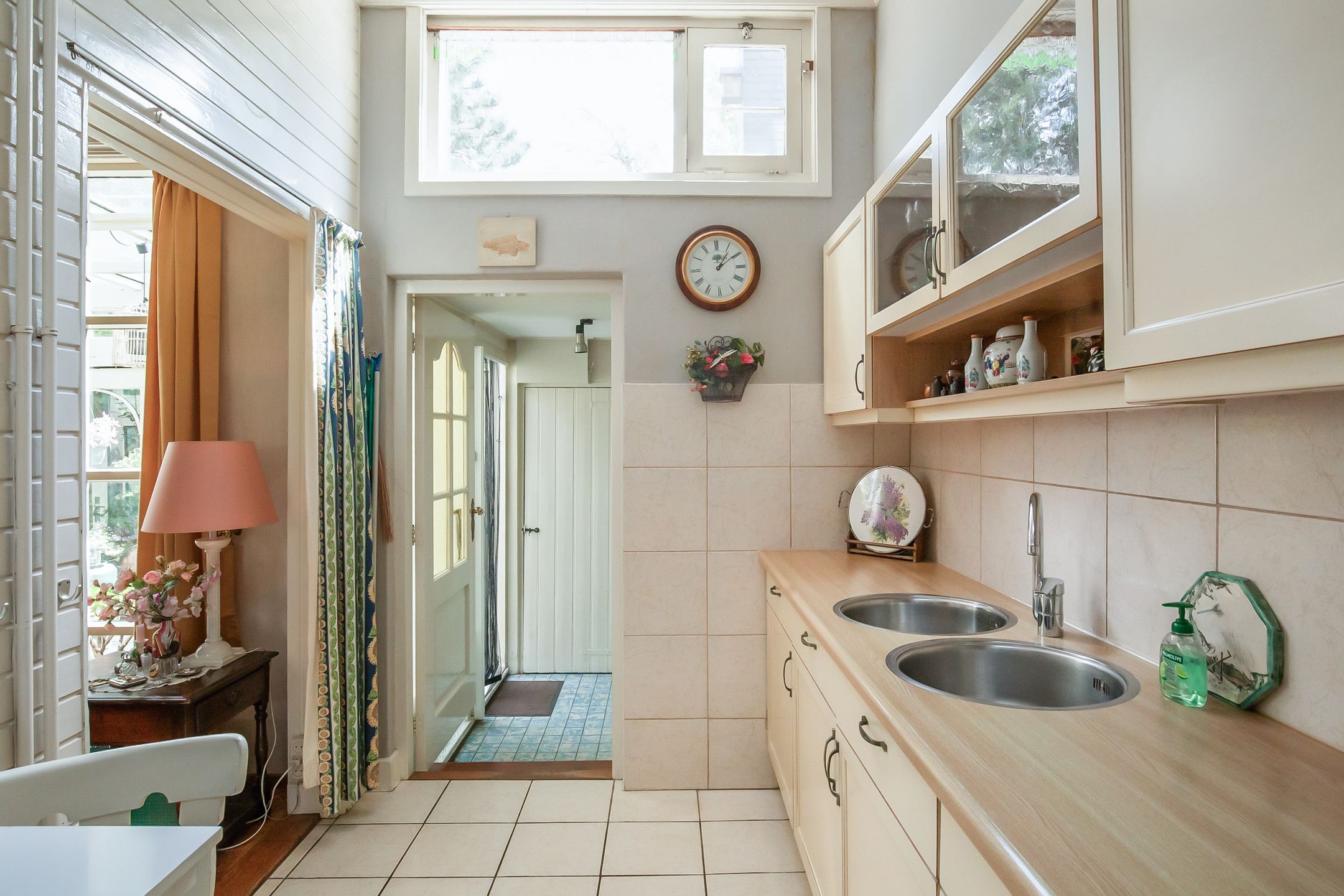 Foto 18 van Kennemerstraatweg 253