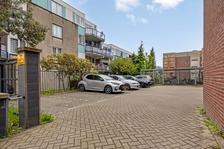 Foto 4 van Spoorstraat 2