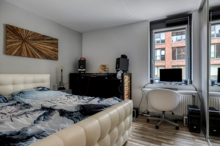 Foto 12 van Spoorstraat 2