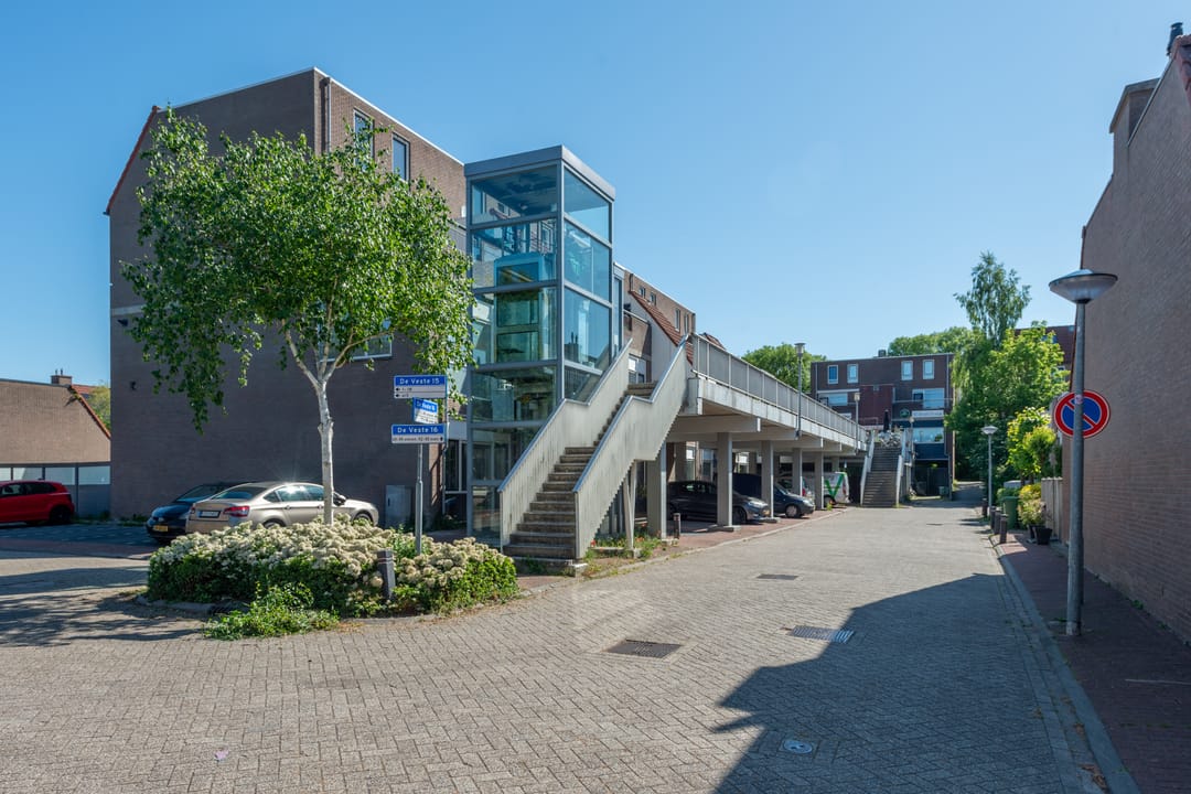 Foto 1 van De Veste 16 61