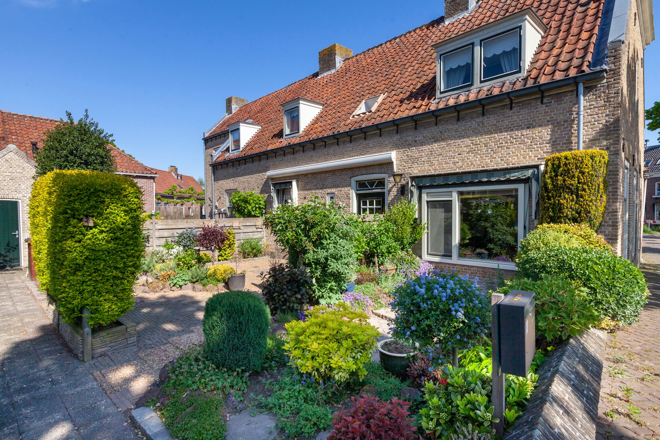 Foto 33 van Raadhuisstraat 10