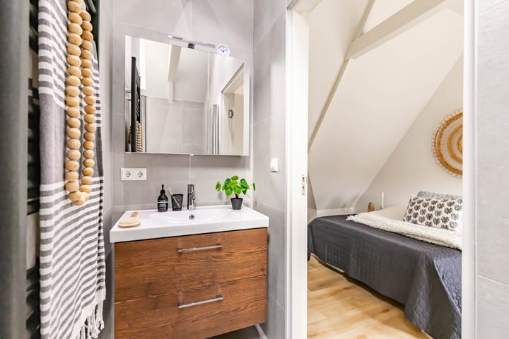 Foto 30 van Ambonstraat 1-C