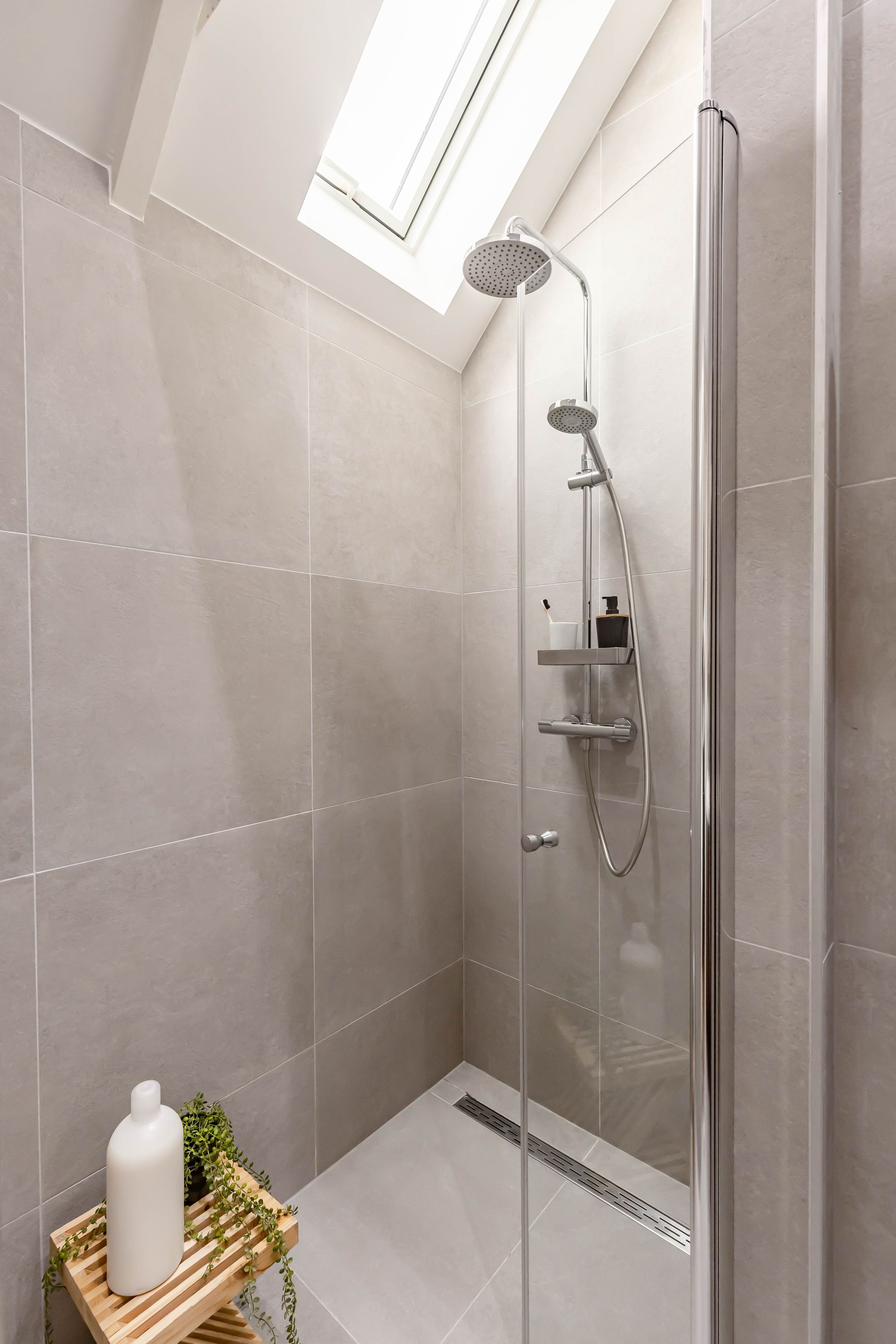 Foto 33 van Ambonstraat 1-C