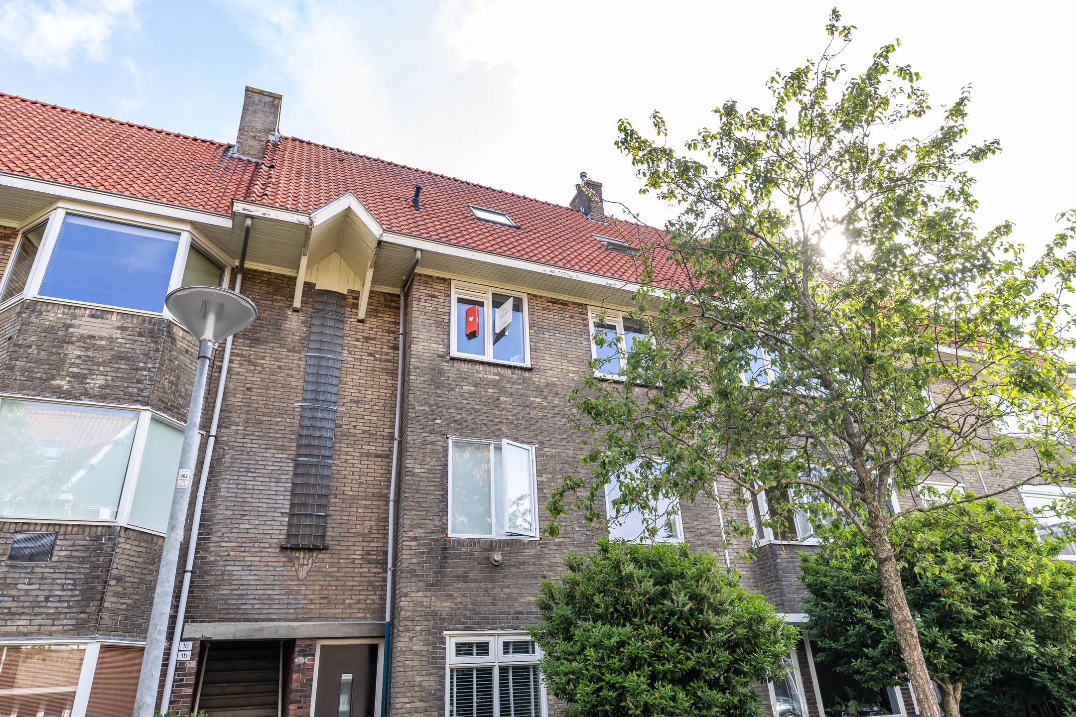 Foto 39 van Ambonstraat 1-C