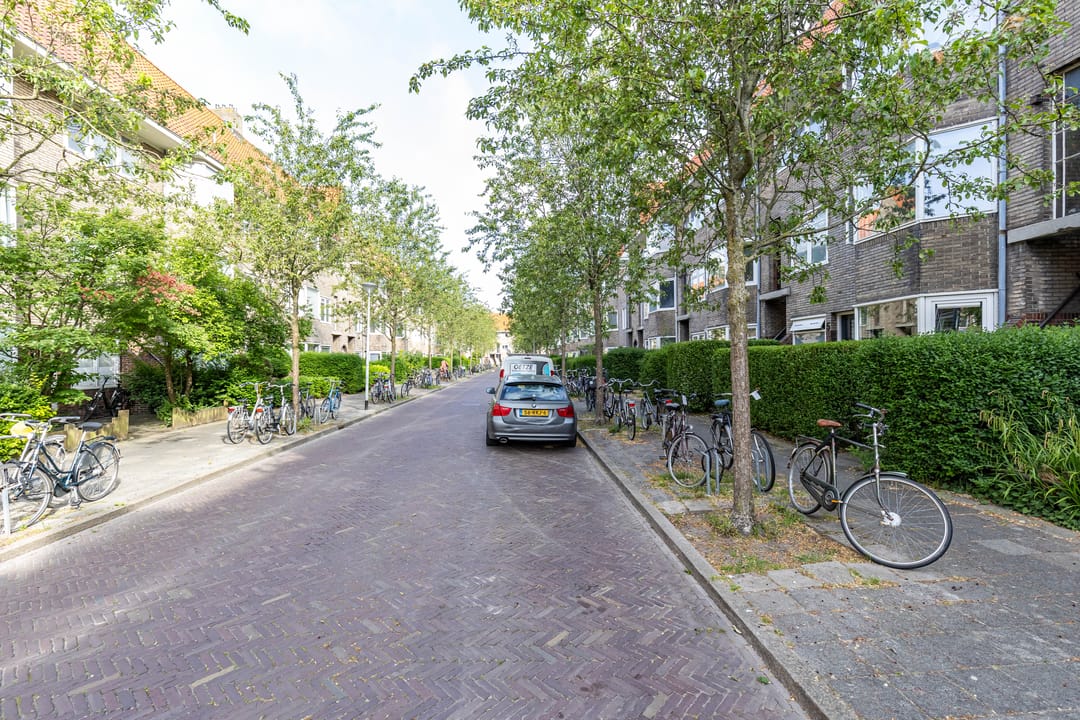 Foto 41 van Ambonstraat 1-C