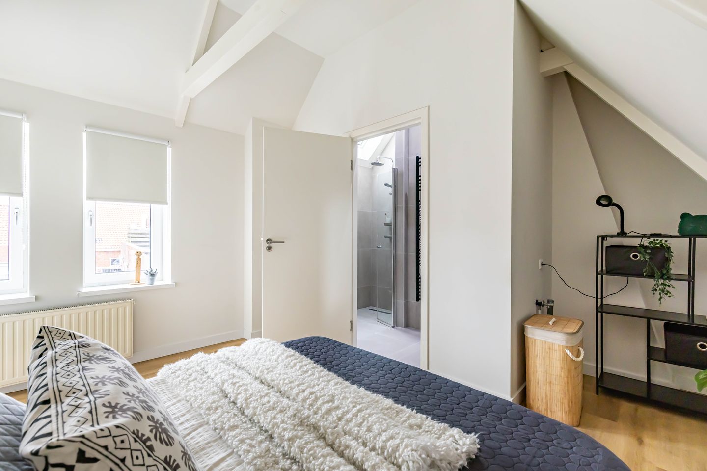 Foto 29 van Ambonstraat 1-C