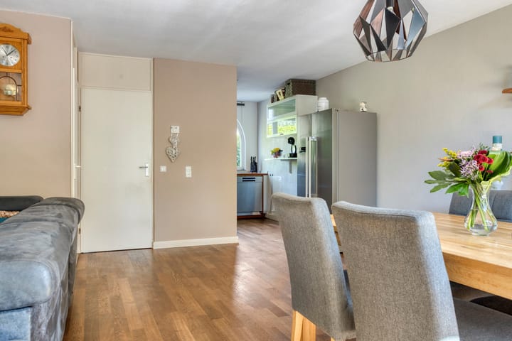 Foto 11 van Menno ter Braakplein 31