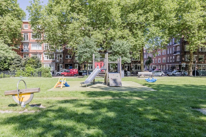 Foto 32 van Cleyburchstraat 20-B