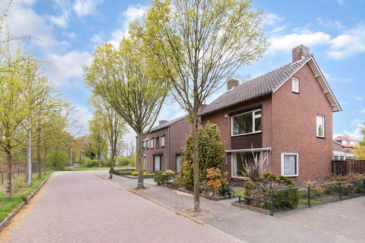 Foto 9 van Min. Aalbersestraat 46