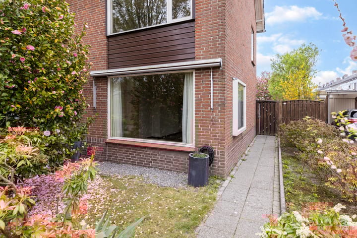 Foto 12 van Min. Aalbersestraat 46